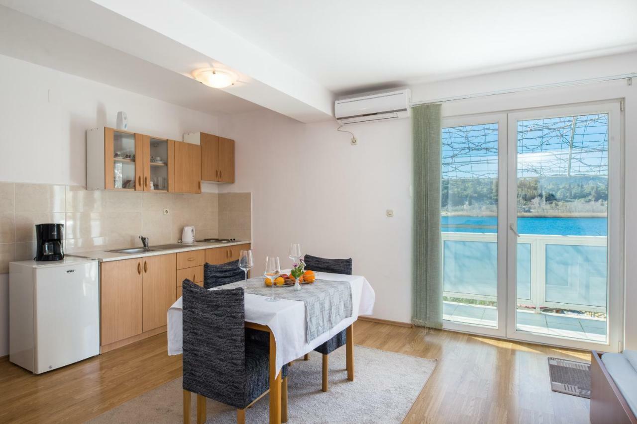 Apartments Barbir Ploce  Esterno foto